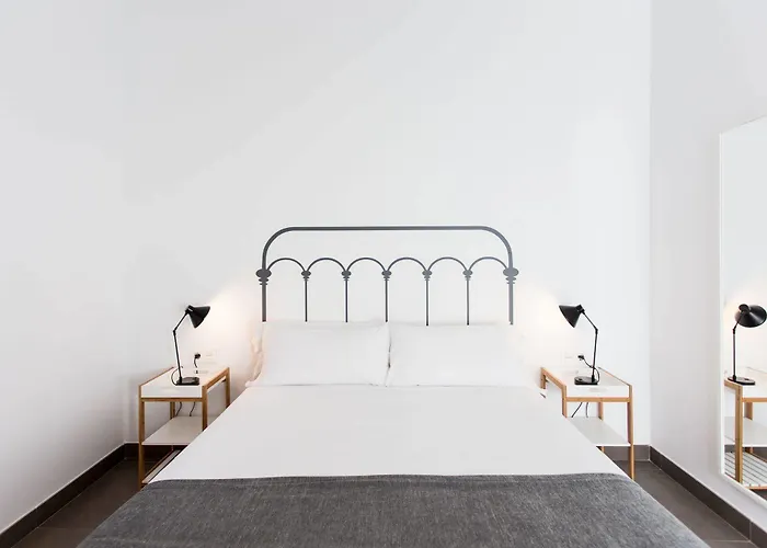 Centre Torres De Quart דירה