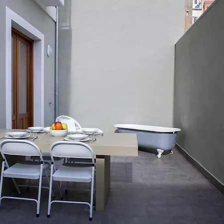 Apartment Centre Torres De Quart *