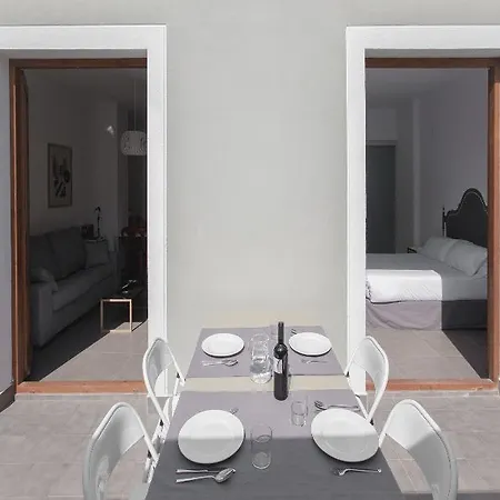 Centre Torres De Quart Апартаменты